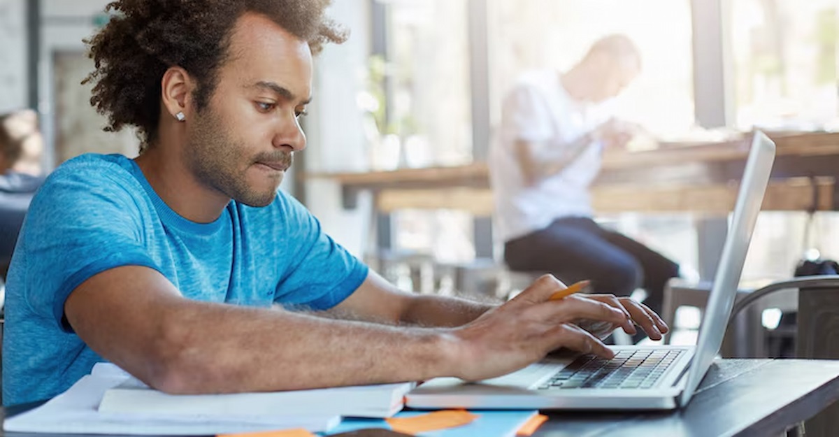 Cursos online e gratuitos disponibilizados pelos Correios